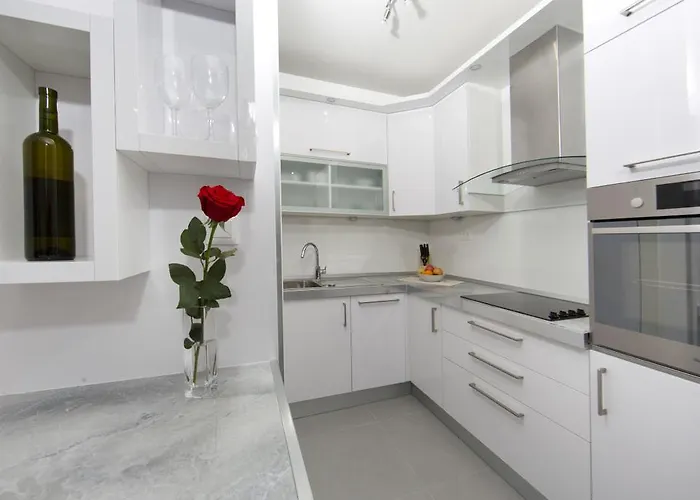 Ema Διαμέρισμα Σπλιτ